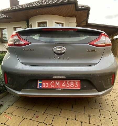 Серый Хендай Ioniq, объемом двигателя 0 л и пробегом 108 тыс. км за 13700 $, фото 19 на Automoto.ua
