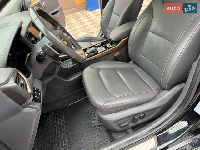 Серый Хендай Ioniq, объемом двигателя 0 л и пробегом 107 тыс. км за 12499 $, фото 25 на Automoto.ua