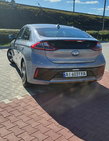 Серый Хендай Ioniq, объемом двигателя 0 л и пробегом 53 тыс. км за 16800 $, фото 23 на Automoto.ua
