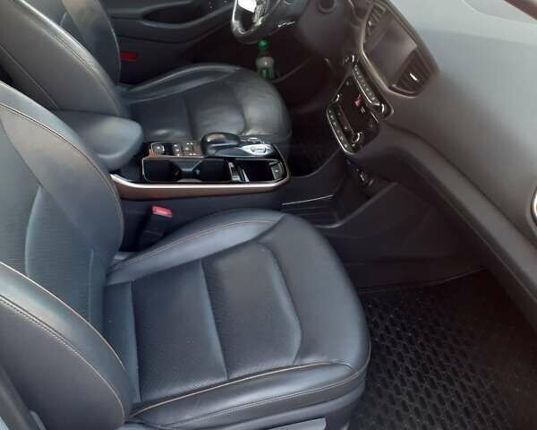 Серый Хендай Ioniq, объемом двигателя 0 л и пробегом 250 тыс. км за 12200 $, фото 16 на Automoto.ua