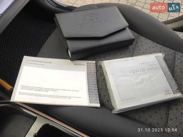 Хендай Ioniq 2018 в Полтаве на Automoto.ua Серый Хендай Ioniq, объемом двигателя 0 л и пробегом 114 тыс. км за 15100 $, фото 21 на Automoto.ua