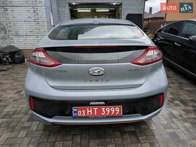 Серый Хендай Ioniq, объемом двигателя 0 л и пробегом 136 тыс. км за 12600 $, фото 8 на Automoto.ua