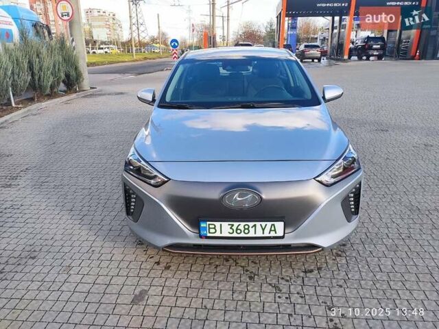 Хендай Ioniq 2018 в Полтаве на Automoto.ua Серый Хендай Ioniq, объемом двигателя 0 л и пробегом 114 тыс. км за 15100 $, фото 10 на Automoto.ua
