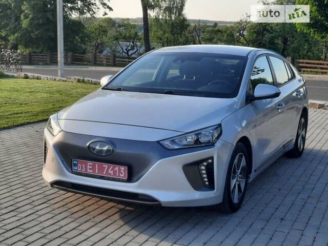 Сірий Хендай Ioniq, об'ємом двигуна 0 л та пробігом 96 тис. км за 13290 $, фото 22 на Automoto.ua