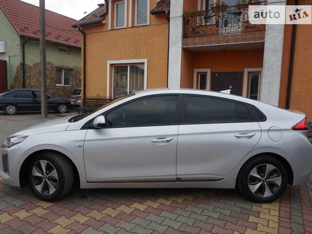 Серый Хендай Ioniq, объемом двигателя 0 л и пробегом 138 тыс. км за 12555 $, фото 19 на Automoto.ua