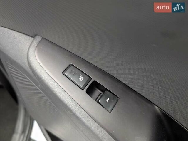 Серый Хендай Ioniq, объемом двигателя 0 л и пробегом 136 тыс. км за 12600 $, фото 17 на Automoto.ua