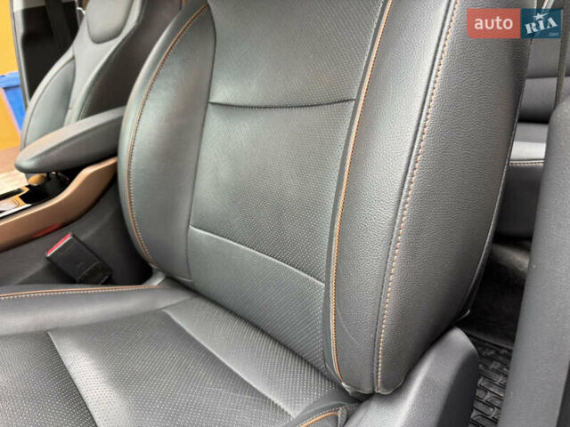 Серый Хендай Ioniq, объемом двигателя 0 л и пробегом 107 тыс. км за 12499 $, фото 27 на Automoto.ua