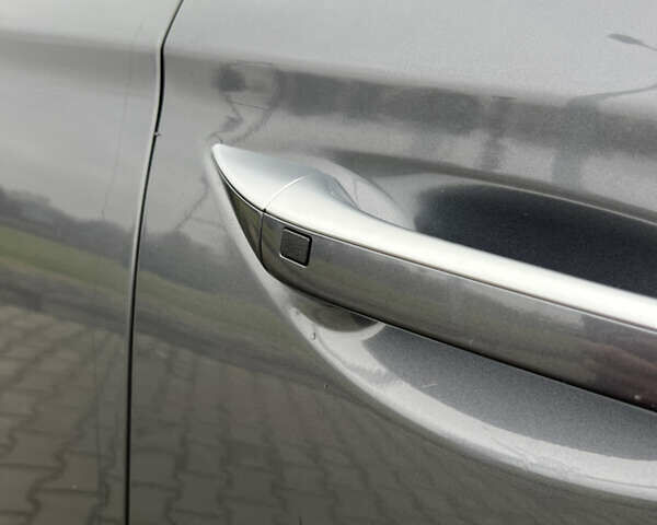 Серый Хендай Ioniq, объемом двигателя 0 л и пробегом 86 тыс. км за 13500 $, фото 9 на Automoto.ua