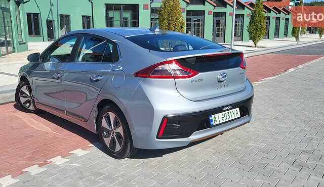 Серый Хендай Ioniq, объемом двигателя 0 л и пробегом 53 тыс. км за 16800 $, фото 13 на Automoto.ua