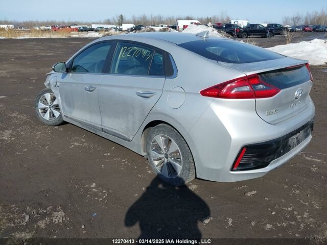 Серый Хендай Ioniq, объемом двигателя 1.6 л и пробегом 137 тыс. км за 9900 $, фото 3 на Automoto.ua