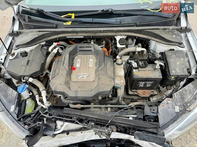 Сірий Хендай Ioniq, об'ємом двигуна 0 л та пробігом 125 тис. км за 6700 $, фото 17 на Automoto.ua