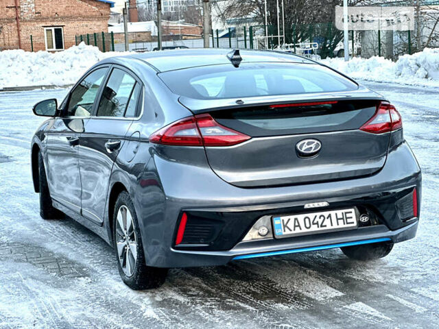 Серый Хендай Ioniq, объемом двигателя 1.6 л и пробегом 60 тыс. км за 19300 $, фото 29 на Automoto.ua