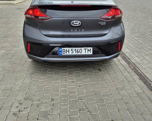 Сірий Хендай Ioniq, об'ємом двигуна 1.58 л та пробігом 36 тис. км за 15300 $, фото 9 на Automoto.ua