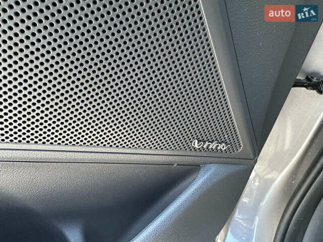 Сірий Хендай Ioniq, об'ємом двигуна 0 л та пробігом 110 тис. км за 14300 $, фото 32 на Automoto.ua