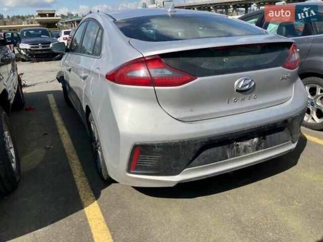 Сірий Хендай Ioniq, об'ємом двигуна 0 л та пробігом 201 тис. км за 8700 $, фото 1 на Automoto.ua