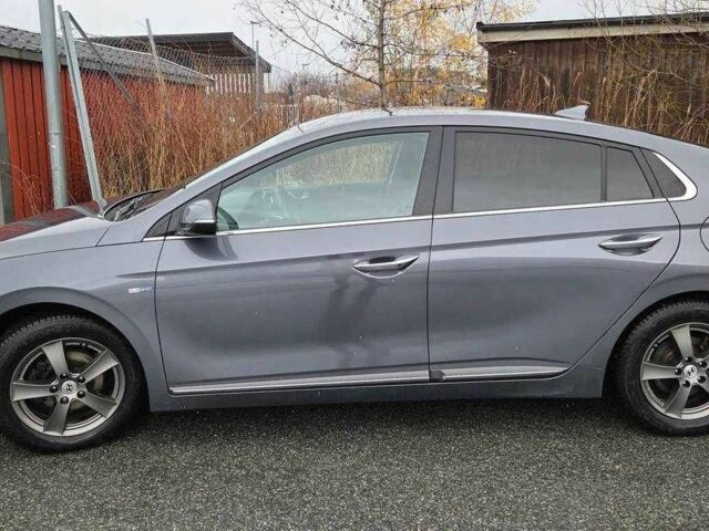 Сірий Хендай Ioniq, об'ємом двигуна 0 л та пробігом 101 тис. км за 14900 $, фото 1 на Automoto.ua