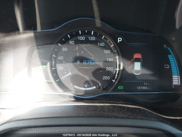 Серый Хендай Ioniq, объемом двигателя 1.6 л и пробегом 137 тыс. км за 9900 $, фото 7 на Automoto.ua