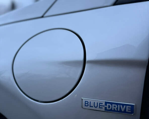 Сірий Хендай Ioniq, об'ємом двигуна 1.6 л та пробігом 89 тис. км за 14899 $, фото 8 на Automoto.ua