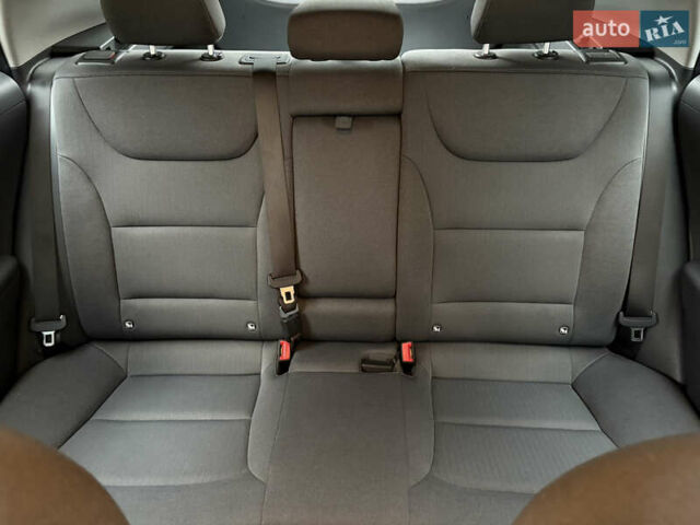 Серый Хендай Ioniq, объемом двигателя 0 л и пробегом 125 тыс. км за 14999 $, фото 59 на Automoto.ua