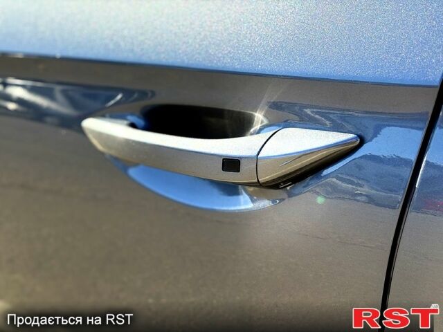 Серый Хендай Ioniq, объемом двигателя 1.6 л и пробегом 125 тыс. км за 15200 $, фото 2 на Automoto.ua