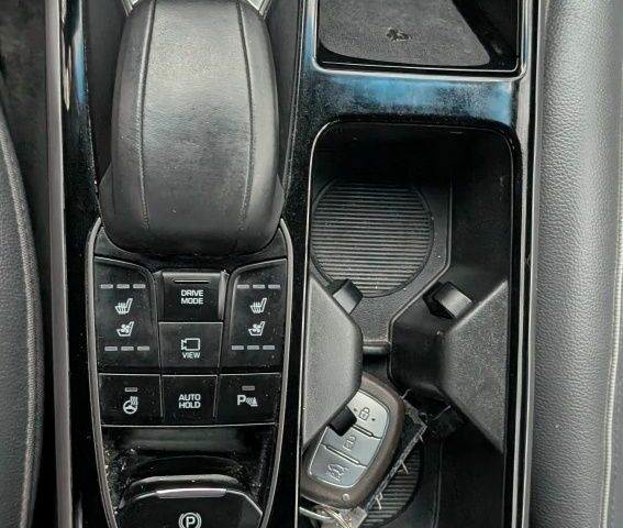 Сірий Хендай Ioniq, об'ємом двигуна 0 л та пробігом 53 тис. км за 15000 $, фото 3 на Automoto.ua