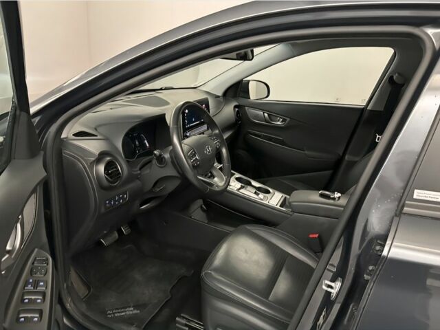 Серый Хендай Ioniq, объемом двигателя 0 л и пробегом 48 тыс. км за 22500 $, фото 5 на Automoto.ua