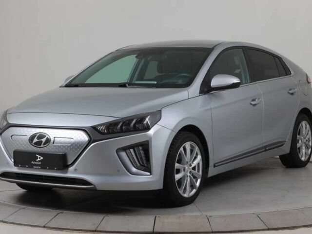 Серый Хендай Ioniq, объемом двигателя 0 л и пробегом 31 тыс. км за 16200 $, фото 1 на Automoto.ua