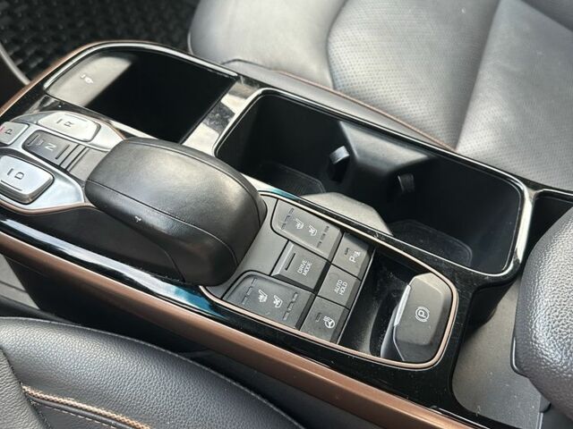 Серый Хендай Ioniq, объемом двигателя 0 л и пробегом 129 тыс. км за 12699 $, фото 5 на Automoto.ua