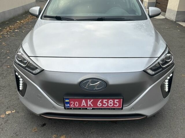 Серый Хендай Ioniq, объемом двигателя 0 л и пробегом 129 тыс. км за 12699 $, фото 1 на Automoto.ua