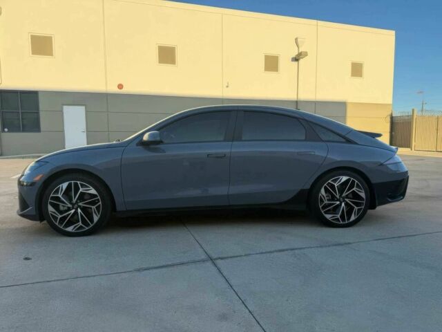 Серый Хендай Ioniq, объемом двигателя 0 л и пробегом 20 тыс. км за 19800 $, фото 2 на Automoto.ua