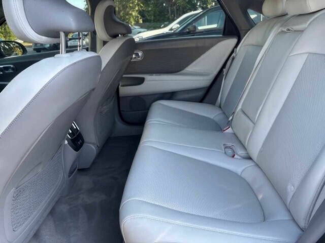 Сірий Хендай Ioniq, об'ємом двигуна 0 л та пробігом 14 тис. км за 15600 $, фото 8 на Automoto.ua