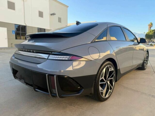 Серый Хендай Ioniq, объемом двигателя 0 л и пробегом 20 тыс. км за 19800 $, фото 5 на Automoto.ua