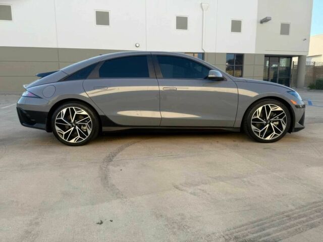 Серый Хендай Ioniq, объемом двигателя 0 л и пробегом 20 тыс. км за 19800 $, фото 6 на Automoto.ua