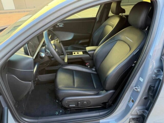 Серый Хендай Ioniq, объемом двигателя 0 л и пробегом 20 тыс. км за 19800 $, фото 8 на Automoto.ua