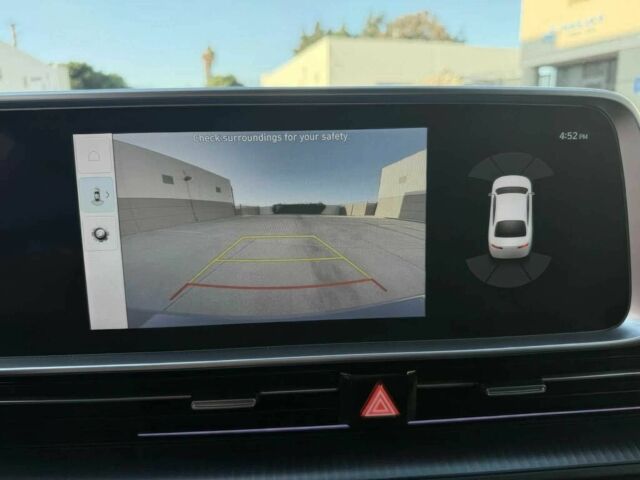 Серый Хендай Ioniq, объемом двигателя 0 л и пробегом 20 тыс. км за 19800 $, фото 10 на Automoto.ua