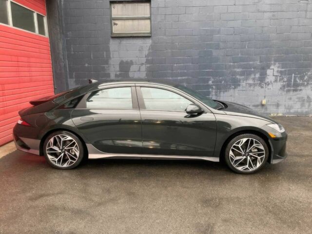 Серый Хендай Ioniq, объемом двигателя 0 л и пробегом 29 тыс. км за 13500 $, фото 3 на Automoto.ua