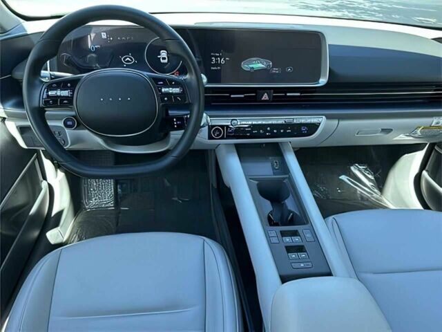 Сірий Хендай Ioniq, об'ємом двигуна 0 л та пробігом 20 тис. км за 9500 $, фото 8 на Automoto.ua