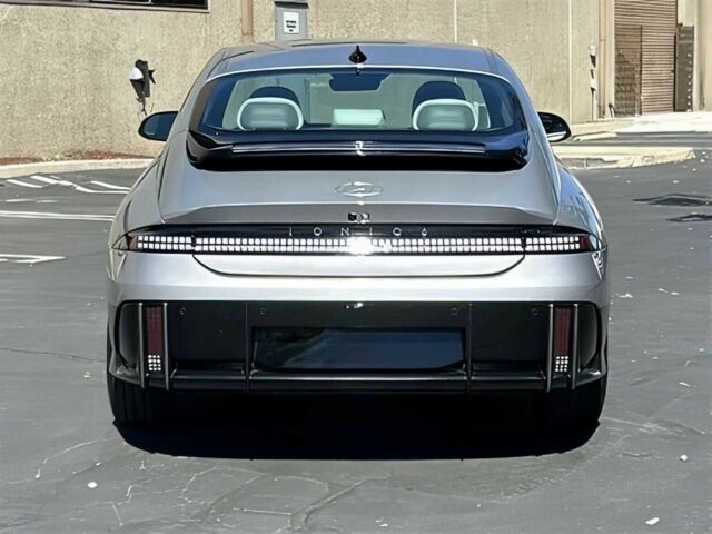 Сірий Хендай Ioniq, об'ємом двигуна 0 л та пробігом 20 тис. км за 9500 $, фото 4 на Automoto.ua