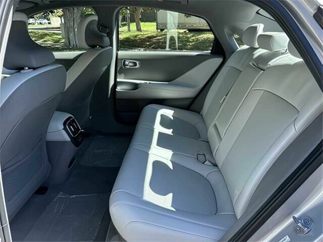 Сірий Хендай Ioniq, об'ємом двигуна 0 л та пробігом 20 тис. км за 9500 $, фото 11 на Automoto.ua