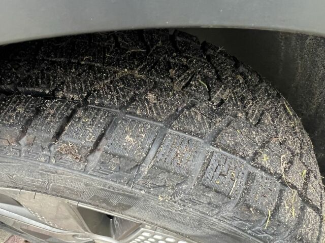 Серый Хендай Ioniq, объемом двигателя 1 л и пробегом 132 тыс. км за 16700 $, фото 12 на Automoto.ua