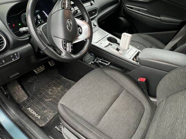 Серый Хендай Ioniq, объемом двигателя 1 л и пробегом 132 тыс. км за 16700 $, фото 4 на Automoto.ua