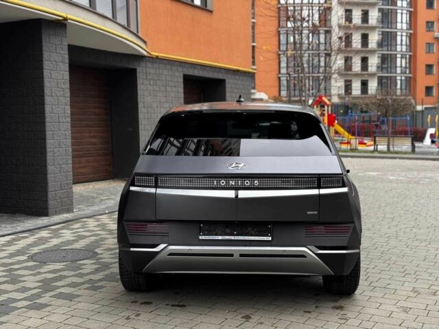 Серый Хендай Ioniq, объемом двигателя 0 л и пробегом 43 тыс. км за 28900 $, фото 6 на Automoto.ua