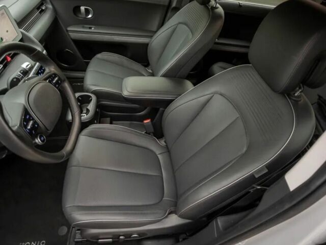 Серый Хендай Ioniq, объемом двигателя 0 л и пробегом 56 тыс. км за 15500 $, фото 11 на Automoto.ua