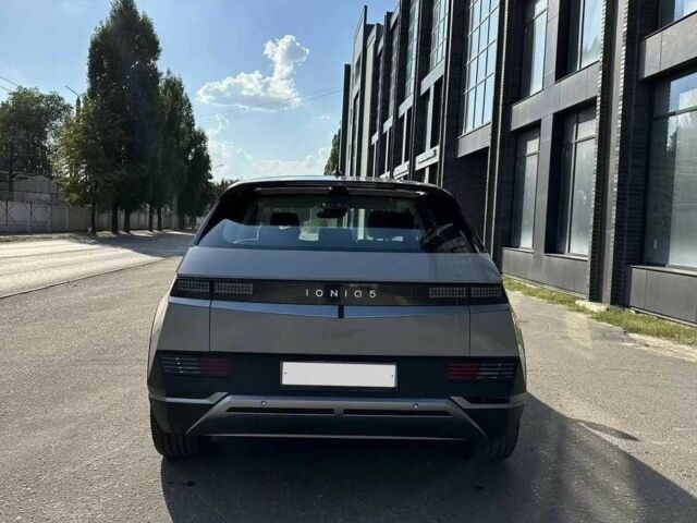Серый Хендай Ioniq, объемом двигателя 0 л и пробегом 23 тыс. км за 15500 $, фото 5 на Automoto.ua