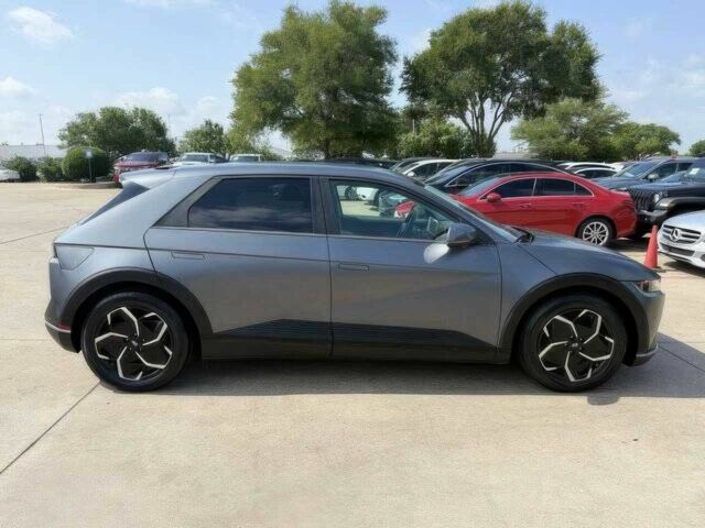 Серый Хендай Ioniq, объемом двигателя 0 л и пробегом 14 тыс. км за 15400 $, фото 7 на Automoto.ua