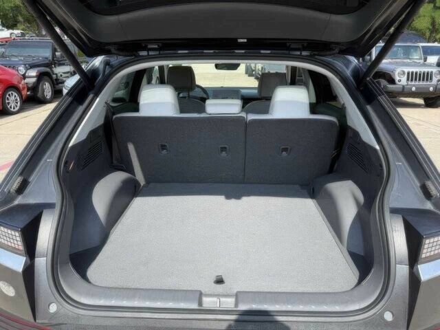 Серый Хендай Ioniq, объемом двигателя 0 л и пробегом 14 тыс. км за 15400 $, фото 11 на Automoto.ua