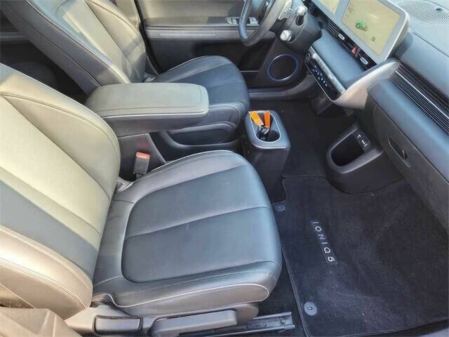 Сірий Хендай Ioniq, об'ємом двигуна 0 л та пробігом 15 тис. км за 13000 $, фото 8 на Automoto.ua