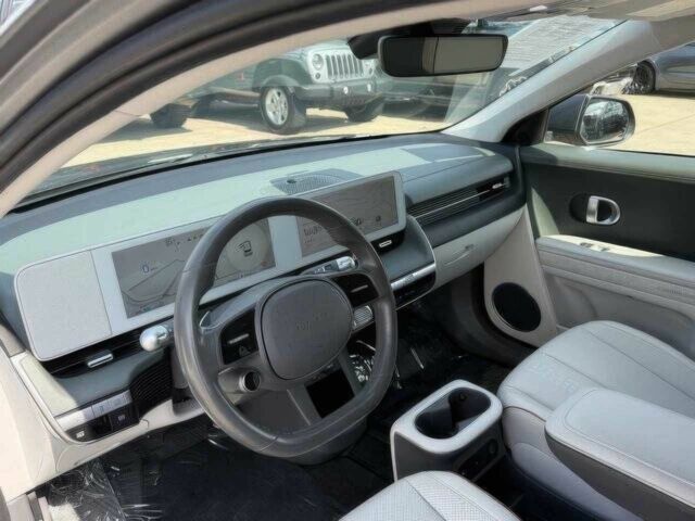 Серый Хендай Ioniq, объемом двигателя 0 л и пробегом 14 тыс. км за 15400 $, фото 8 на Automoto.ua