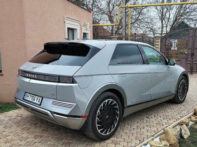 Серый Хендай Ioniq, объемом двигателя 0 л и пробегом 31 тыс. км за 27500 $, фото 7 на Automoto.ua