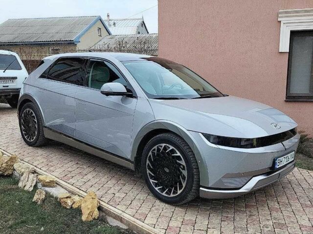 Серый Хендай Ioniq, объемом двигателя 0 л и пробегом 31 тыс. км за 27500 $, фото 1 на Automoto.ua